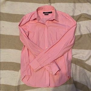 💕⚪️ Pink and White Striped Button Down💕⚪️